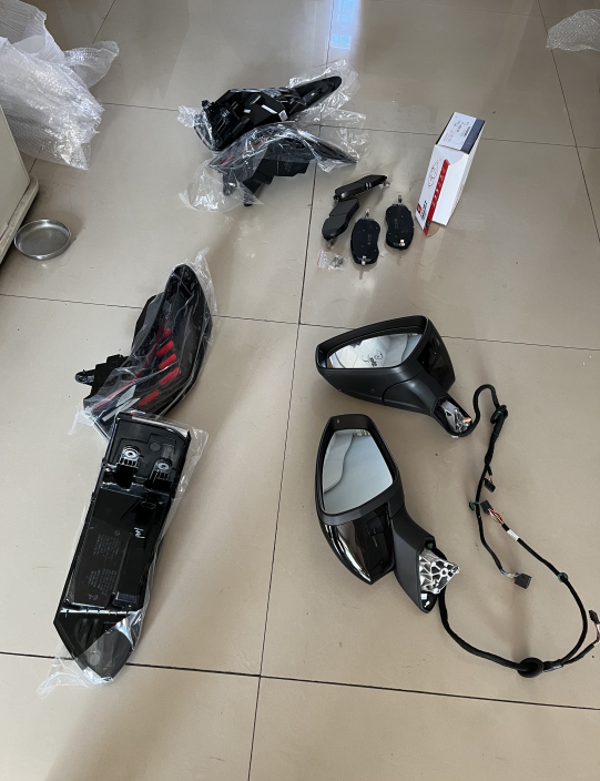 Celebre calurosamente el exitoso envío de accesorios Jetour X70, Jetour X70plus, Jetour X90, Volkswagen ID-4 y Volkswagen ID-6 a Etiopía.